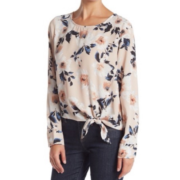 Socialite Tops - Socialite Blush Floral Tie Front Top
